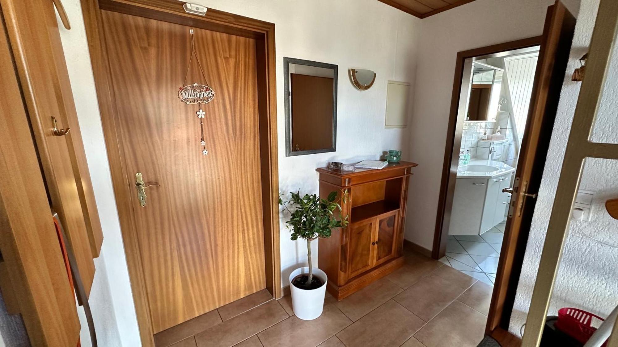 Gaestezimmer Zum Waldsachsener Grund Meerane Esterno foto